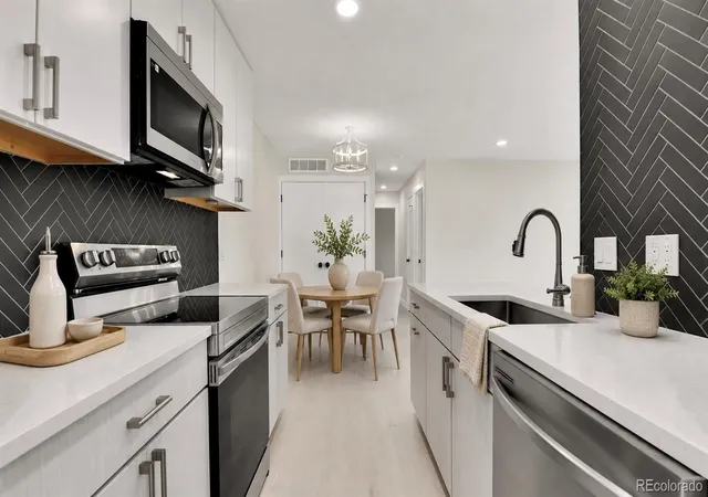 Photo 4 of Townhouse for sale at 7917 Chase Cir #160, Arvada, CO 80003 | MLS# 8726292 | Listing updated on 2026-08-19