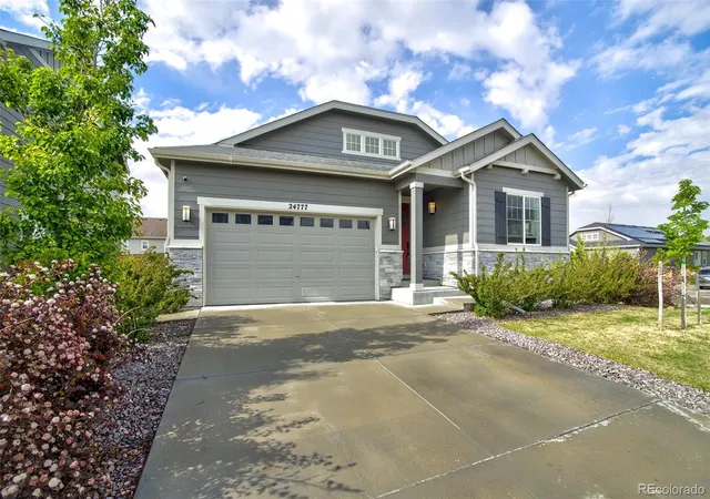 2nd image of 24777 E Alamo Pl, Aurora, CO 80016 | MLS# 5582900