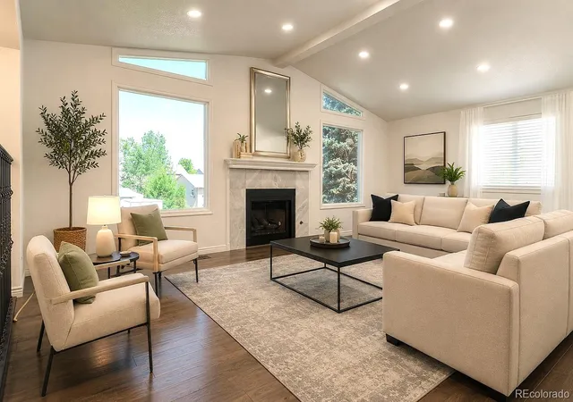 2nd image of 8246 S Dover St, Littleton, CO 80128 | MLS# 4060491