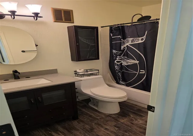 2nd image of 2415 S Xanadu Wy, Aurora, CO 80014