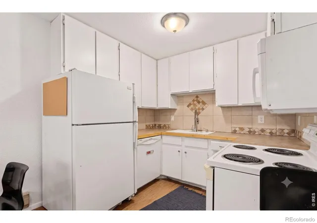 Homes for sale in Fort Collins, CO | 1209 W Plum St #6, Fort Collins, CO 80521 | MLS# IR1056992