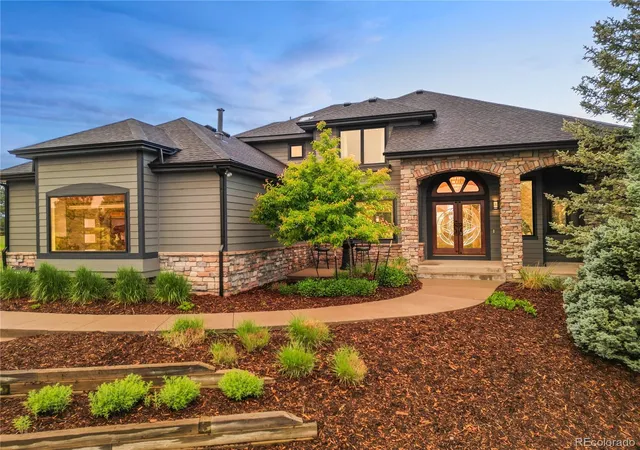 Photo 4 of Single family home for sale at 5602 Silver Blf Ct, Parker, CO 80134 | MLS# 4184832 | Listing updated on 2026-09-26