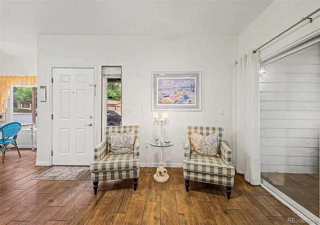 Listing Photo 3 - Condo for sale in building located at 4875 S Balsam Wy, Denver, CO 80123 - Unit #7-101