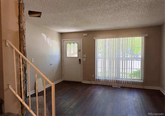 3rd image of 1731 S Blackhawk Wy, Aurora, CO 80012