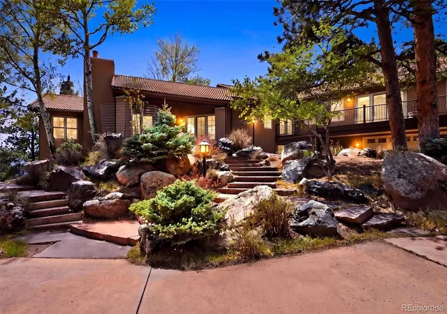 Photo 3 of Mansion for sale at 1952 Montane Dr, Golden, CO 80401 | MLS# 4857550 | Listing updated on 2026-10-03
