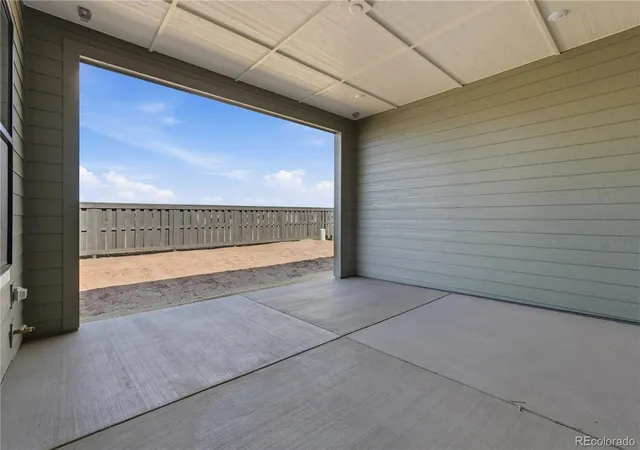 Photo 4 of Single family home for sale at 11184 Amber Light Trl, Littleton, CO 80125 | MLS# 8816602 | Listing updated on 2026-09-20