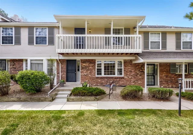 Photo 3 of Sale Pending at 5226 S Jellison St, Littleton, CO 80123 | MLS# 7350263 | Listing updated on 2026-10-01