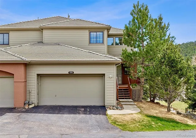 4th image of 593 Ridgeside Dr, Golden, CO 80401 | MLS# 9289236