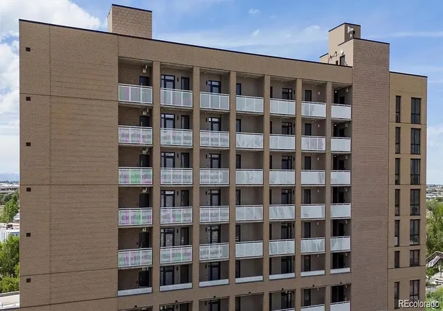 2nd image of 3575 Chestnut Pl, Denver, CO 80216