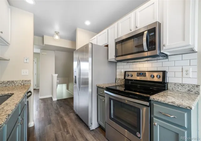 Photo 4 of Townhouse for sale at 30 Vale Cir, Palmer Lake, CO 80133 | MLS# 8539112 | Listing updated on 2026-09-12