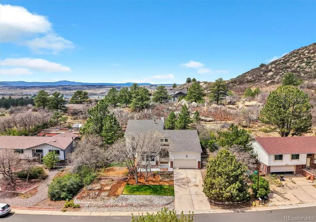 Photo 2 of Single family home for sale at 243 Dawson Dr, Castle Rock, CO 80104 | MLS# 9995841 | Listing updated on 2026-09-27