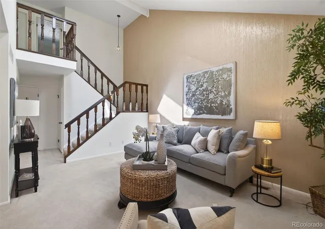 4th image of 2558 S Vaughn Wy #D, Aurora, CO 80014 | MLS# 3875509