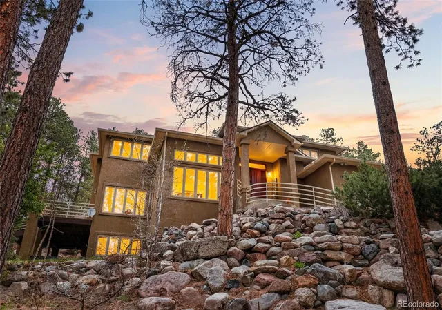 Photo 1 of Single family home for sale at 17340 Caribou Dr, Monument, CO 80132 | MLS# 4104413 | Listing updated on 2026-08-31