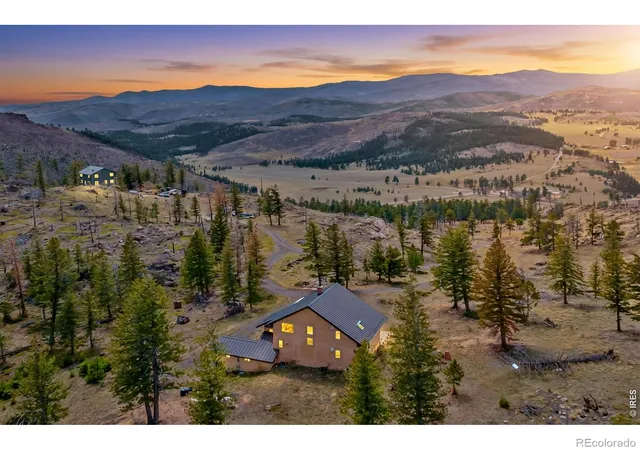 Photo 1 of Single family home for sale at 520 Isaac Ln, Bellvue, CO 80512 | MLS# IR1057100 | Listing updated on 2026-10-02