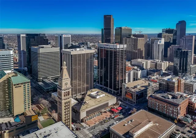 image of 1020 15Th St, Denver, CO 80202