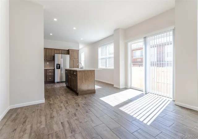 Photo 4 of Townhouse for sale at 2378 N Emporia St, Aurora, CO 80010 | MLS# 7075161 | Listing updated on 2026-10-11