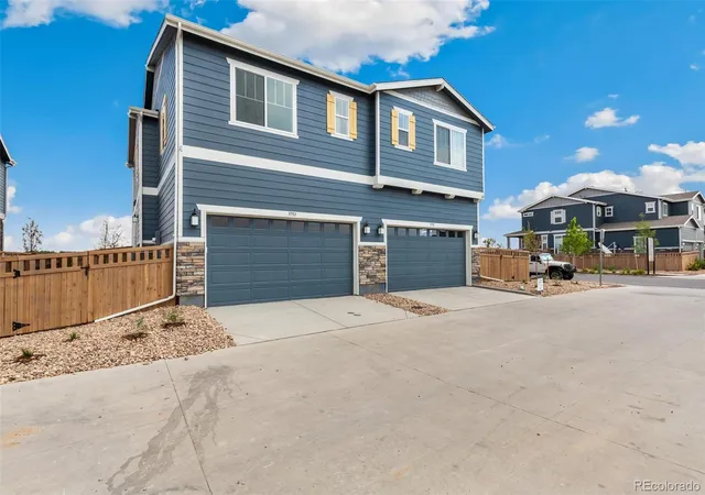 Photo 8 of Single family home for sale at 5753 N Lisbon St, Aurora, CO 80019 | MLS# 9369111 | Listing updated on 2026-09-03