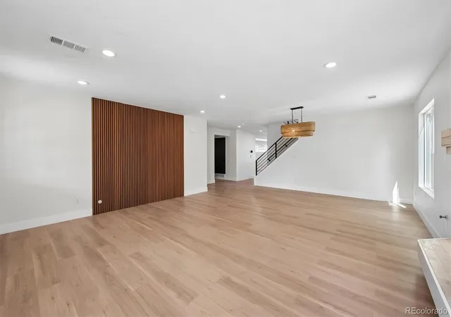 3rd image of 5034 Perth Ct, Denver, CO 80249 | MLS# 5619659