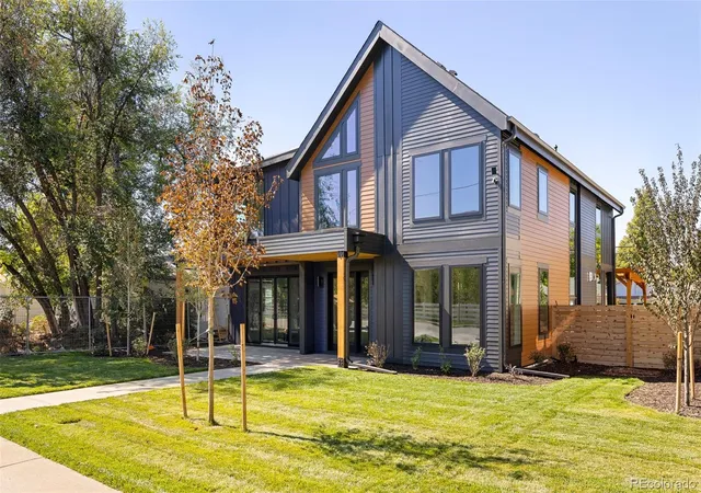 Photo 2 of Sale Pending at 4547 S Clarkson St, Englewood, CO 80113 | MLS# 5515147 | Listing updated on 2026-10-06