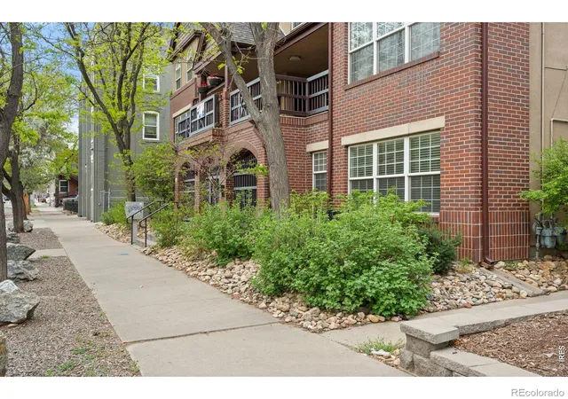 Homes for sale in Denver, CO | 1641 N Washington Street, Denver, CO 80203 | Houzeo