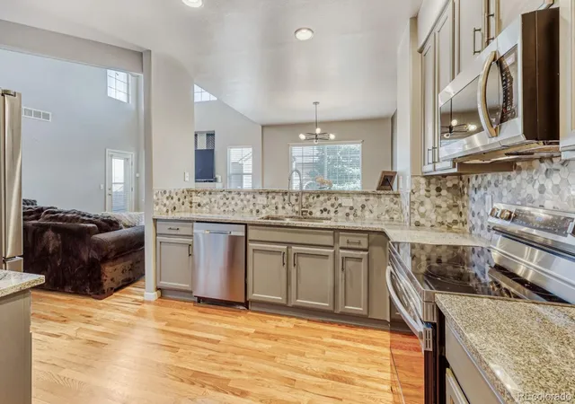 5th image of 6839 S Webster St #E, Littleton, CO 80128 | MLS# 2706258