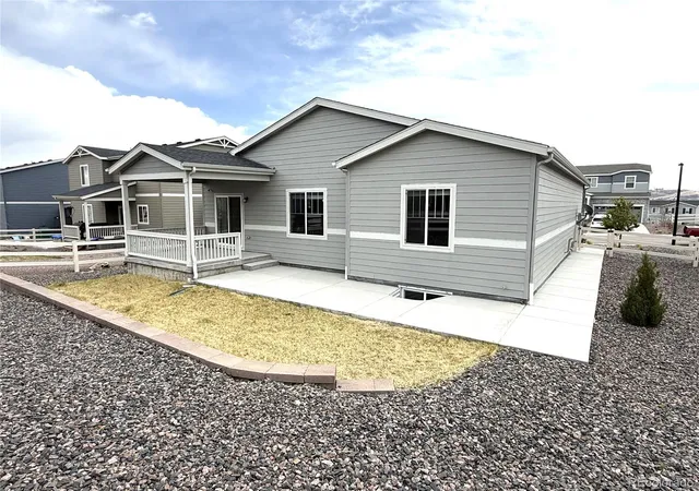 2nd image of 5325 Trails Edge Ln, Castle Rock, CO 80104 | MLS# 9213597