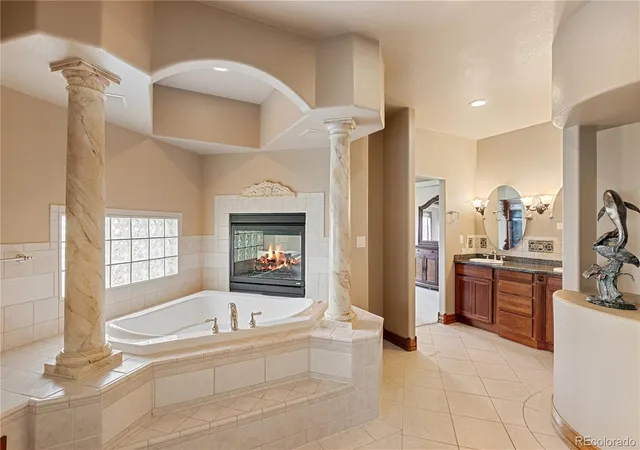 Photo 3 of Single family home for sale at 20045 Royal Troon Dr, Monument, CO 80132 | MLS# 5329750 | Listing updated on 2026-10-11