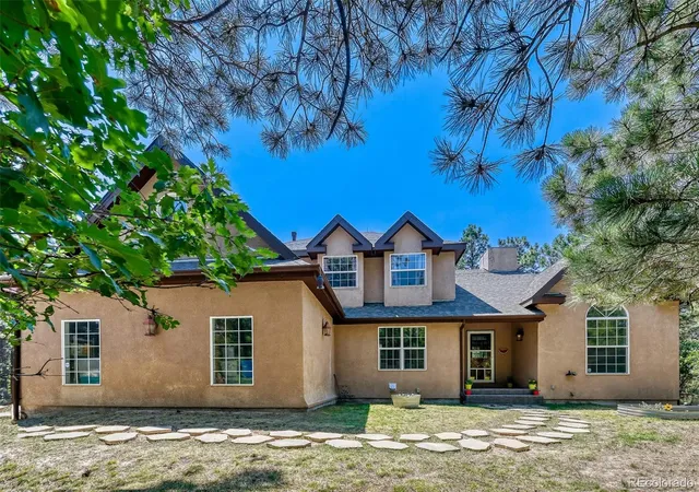 2nd image of 3392 Estates Cir, Larkspur, CO 80118 | MLS# 5400225