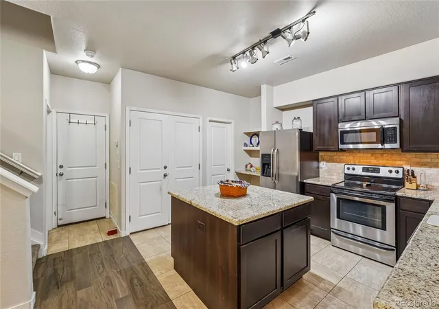 Photo 4 of Condo for sale at 3611 S Perth Cir #102, Aurora, CO 80013 | MLS# 5578587 | Listing updated on 2026-10-20