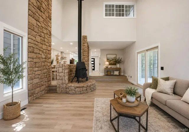 Photo 2 of Single family home for sale at 1581 W Briarwood Ave, Littleton, CO 80120 | MLS# 8752126 | Listing updated on 2026-09-24