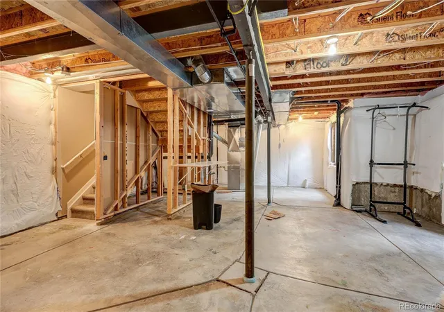 Photo 4 of Townhouse for sale at 7582 S Sicily Way, Aurora, CO 80016 | MLS# 4461346 | Listing updated on 2026-09-19