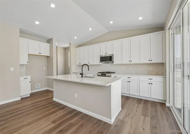5th image of 24406 E 35Th Dr, Aurora, CO 80019 | MLS# 4918714