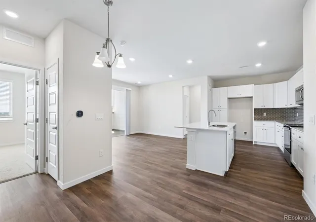 3rd image of 483 Interlocken Blvd #203, Broomfield, CO 80021 | MLS# 9075084