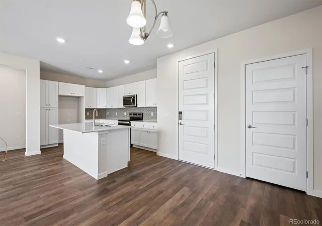 5th image of 483 Interlocken Blvd #203, Broomfield, CO 80021 | MLS# 9075084