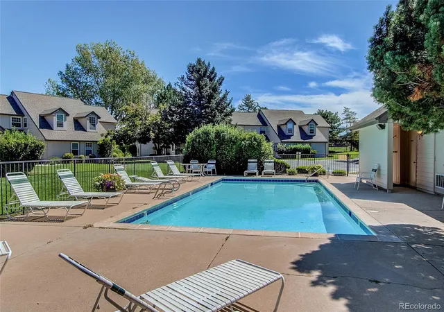Homes for sale in Aurora, CO | 2152 S Victor Street, Aurora, CO 80014 | Houzeo