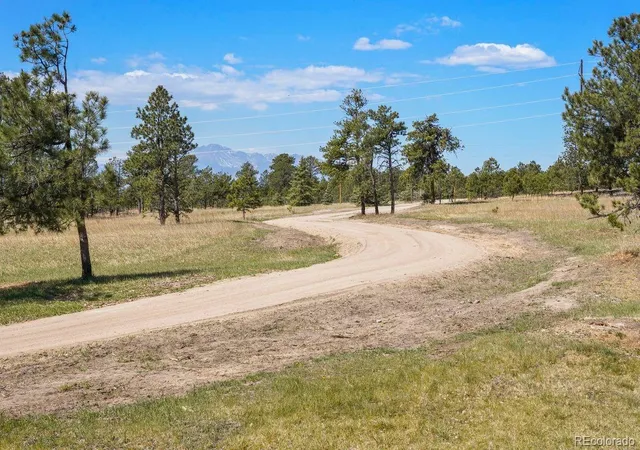Photo 3 of Single family home for sale at 11865 Vollmer Rd, Colorado Springs, CO 80908 | MLS# 8584837 | Listing updated on 2026-08-25