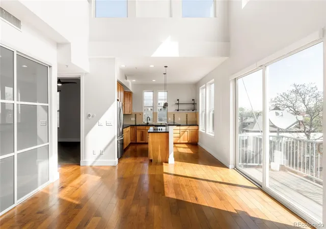 4th image of 1738 N Franklin St, Denver, CO 80218