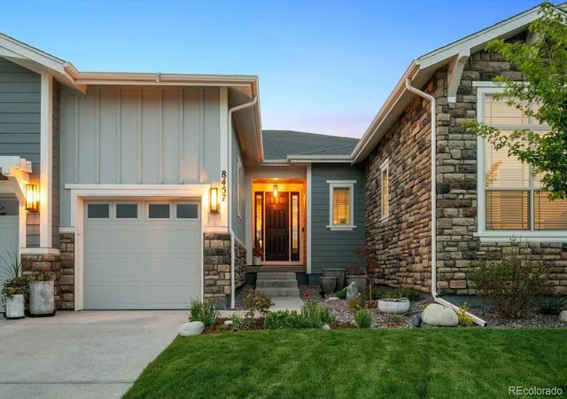 Photo 1 of Single family home for sale at 8457 S Shawnee Ct, Aurora, CO 80016 | MLS# 3302142 | Listing updated on 2026-10-08