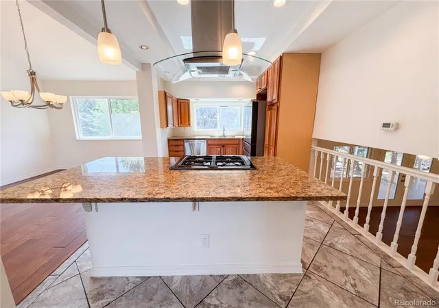 2nd image of 10330 E Weaver Pl, Englewood, CO 80111 | MLS# 4909631
