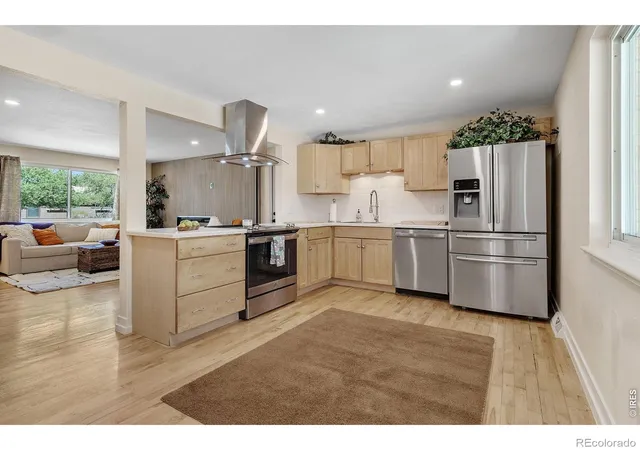 4th image of 6518 Xavier St, Arvada, CO 80003 | MLS# IR1057498