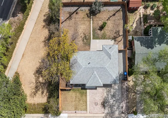 36th image of 10018 W 60th Ave, Arvada, CO 80004 | MLS# 3964584