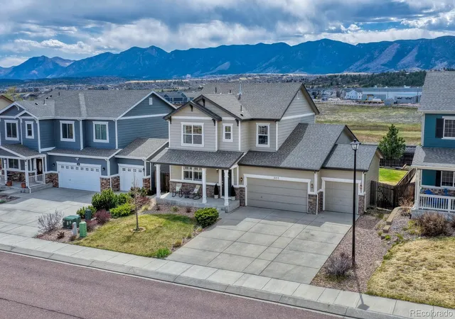 Homes for sale in Monument, CO | 2153 Wagon Gap Trl, Monument, CO 80132 | MLS# 2692282