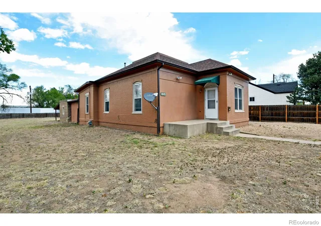 1st image of 913 4th St, Greeley, CO 80631 | MLS# IR1057516