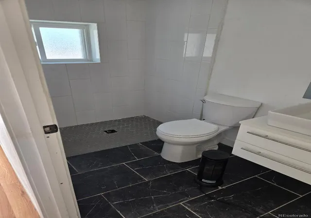 5th image of 1525 Roslyn St, Denver, CO 80220 | MLS# 5675812
