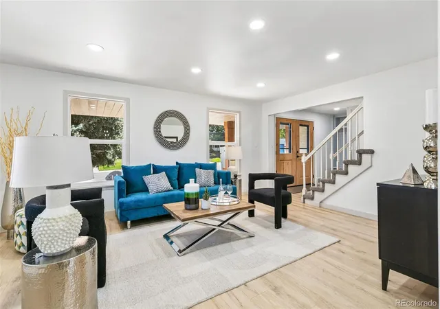 3rd image of 3151 S Holly Pl, Denver, CO 80222 | MLS# 6629179