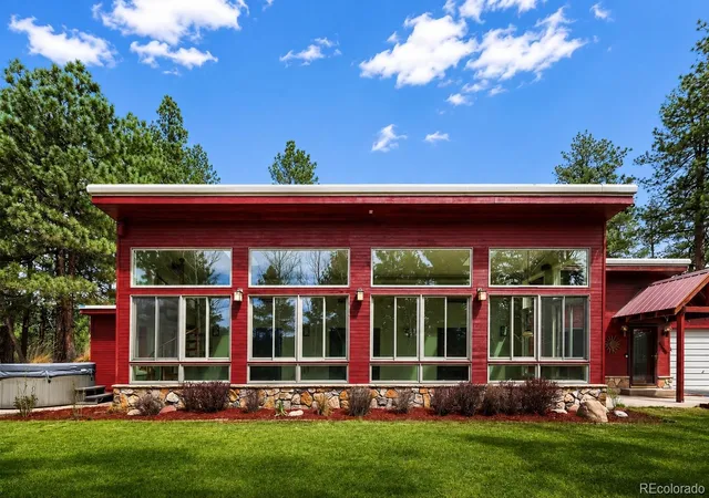 Homes for sale in Franktown, CO | 720 N Bluff Dr, Franktown, CO 80116 | MLS# 4462747