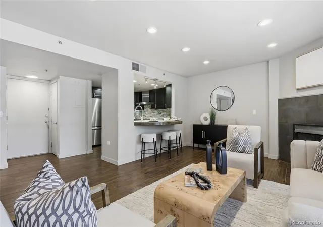 3rd image of 350 Detroit St #103, Denver, CO 80206 | MLS# 4803769