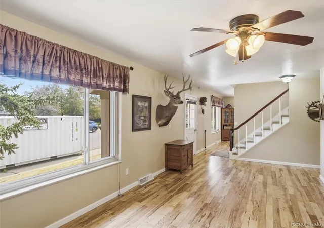 Photo 5 of Single family home for sale at 4827 S Lewis Ct, Littleton, CO 80127 | MLS# 8913359 | Listing updated on 2026-09-01