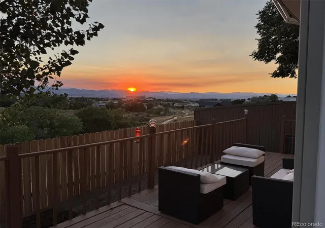 1st image of 556 Longfellow Ln, Highlands Ranch, CO 80126 | MLS# 7681142