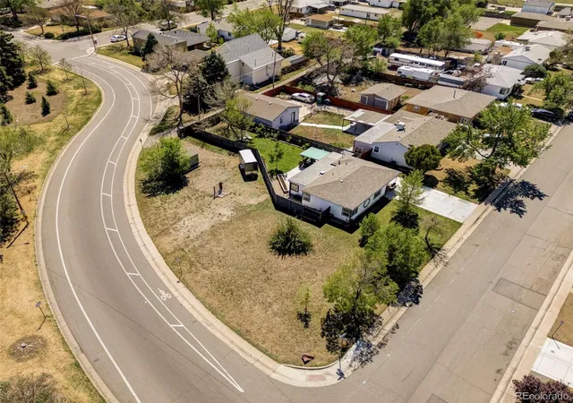 1st image of 910 S Alcott St, Denver, CO 80219 | MLS# 2322071